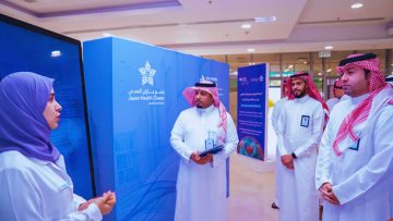 تجمع جازان الصحي يكرم المتميزين ويدشن عيادات تمريضية