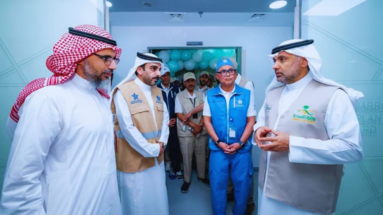 وزير الصحة يطلق مشاريع طبية لخدمة الحجاج 5 وزير الصحة يطلق مشاريع طبية لخدمة الحجاج