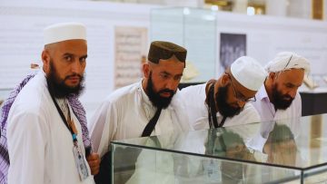 السديس يدشن معرض “توعية وإثراء” في المسجد الحرام
