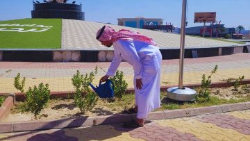 البيئة والبلدية تتعاونان لتشجير حدائق الكامل