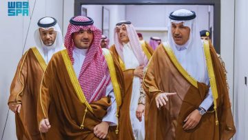 وزير الداخلية يتفقد منظومة النقل في مشعر عرفة