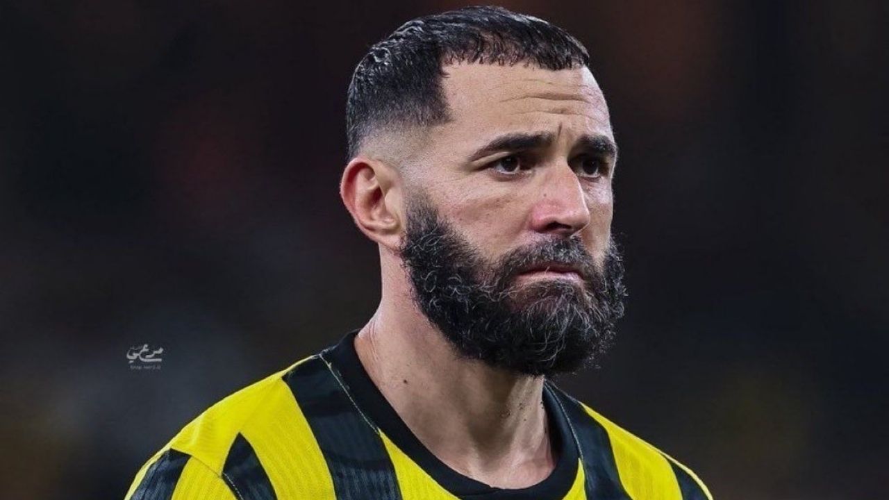 الاتحاد يعلن موقف كريم بنزيما من مواجهة الشباب