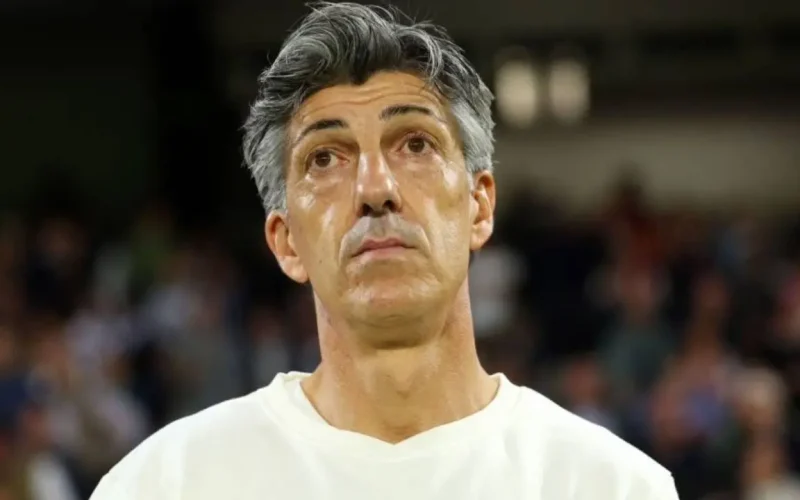 بيدرو إيمانويل يكشف موقفه من تدريب المنتخب السعودي